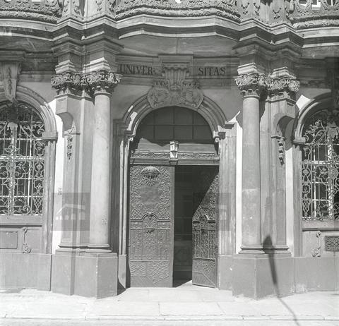 Original Digital object not accessible